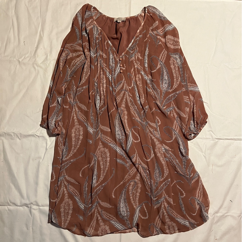 Pink loft outlet dress with paisley pattern